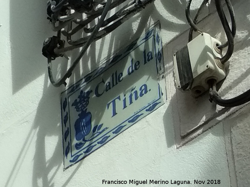 Calle de la Tia - Calle de la Tia. Placa