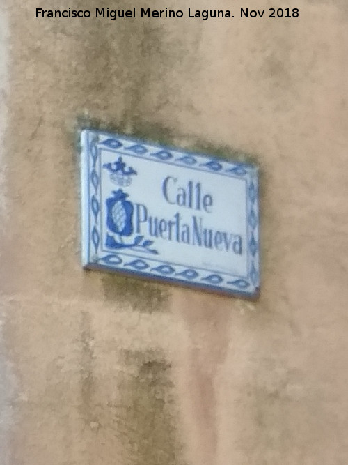 Calle Puerta Nueva - Calle Puerta Nueva. Placa