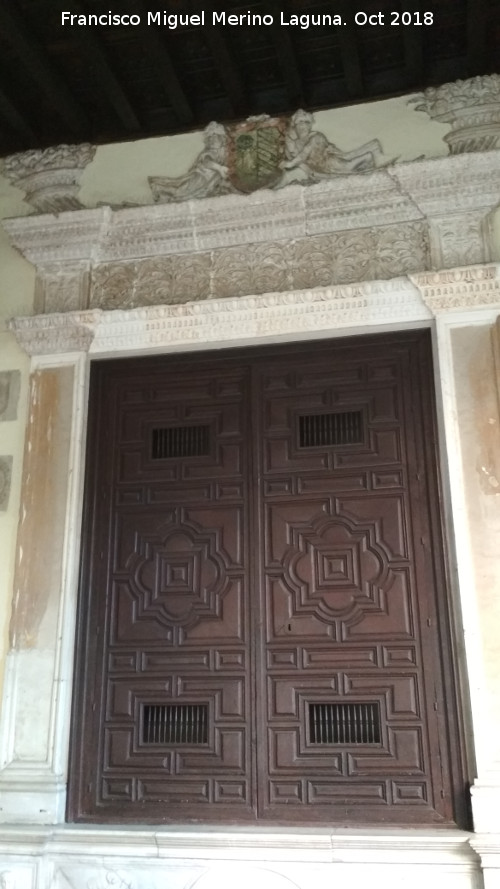 Monasterio de San Jernimo. Sala Capitular - Monasterio de San Jernimo. Sala Capitular. Puertas de retablo
