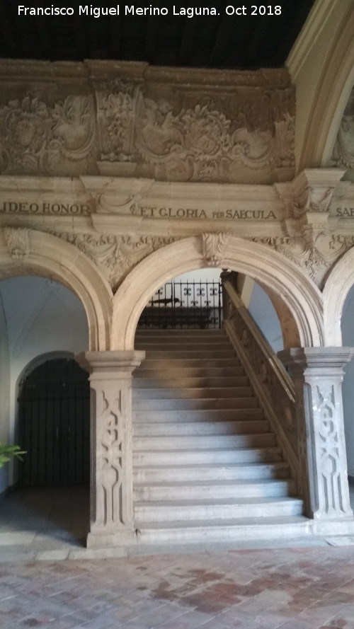 Monasterio de San Jernimo. Escaleras - Monasterio de San Jernimo. Escaleras. 