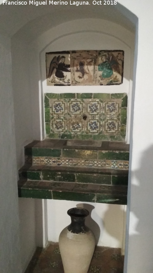 Monasterio de San Jernimo. Escaleras - Monasterio de San Jernimo. Escaleras. Lavabo