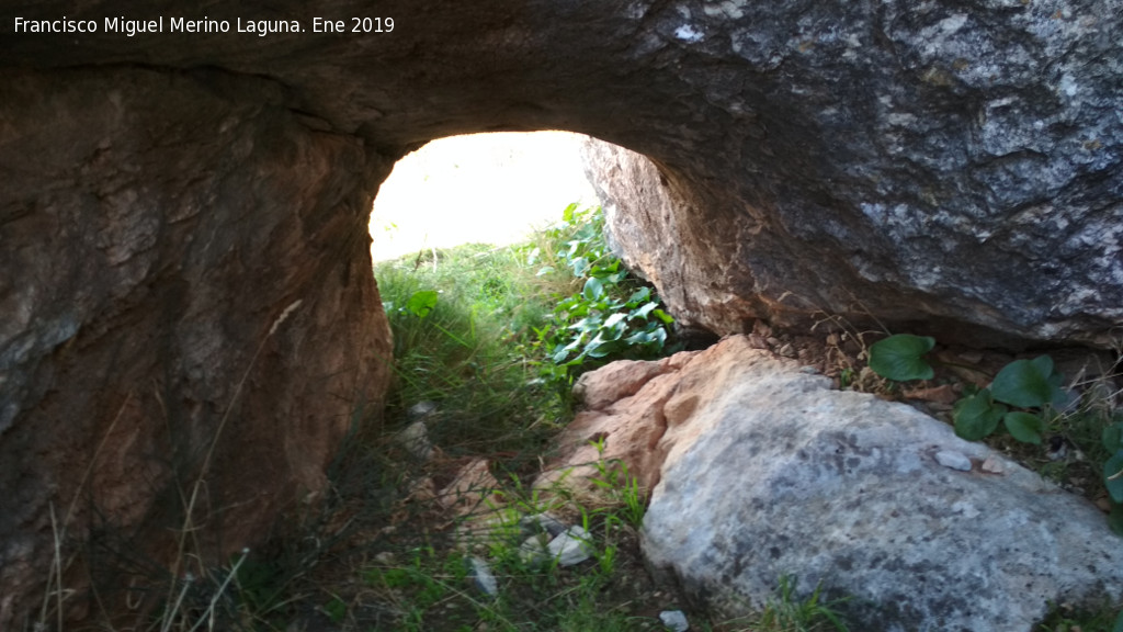 Cueva artificial de la Pea I - Cueva artificial de la Pea I. Entrada