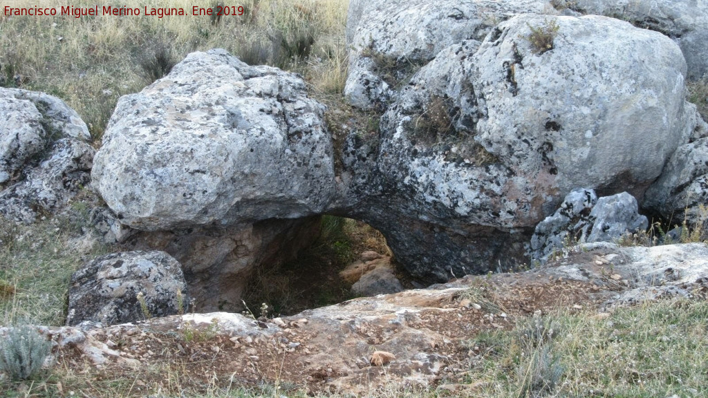Cueva artificial de la Pea I - Cueva artificial de la Pea I. 