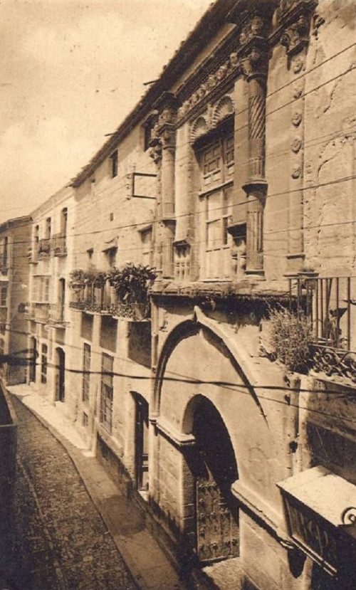 Casa Plateresca de la Calle Gradas n� 10 - Casa Plateresca de la Calle Gradas n� 10. Foto antigua