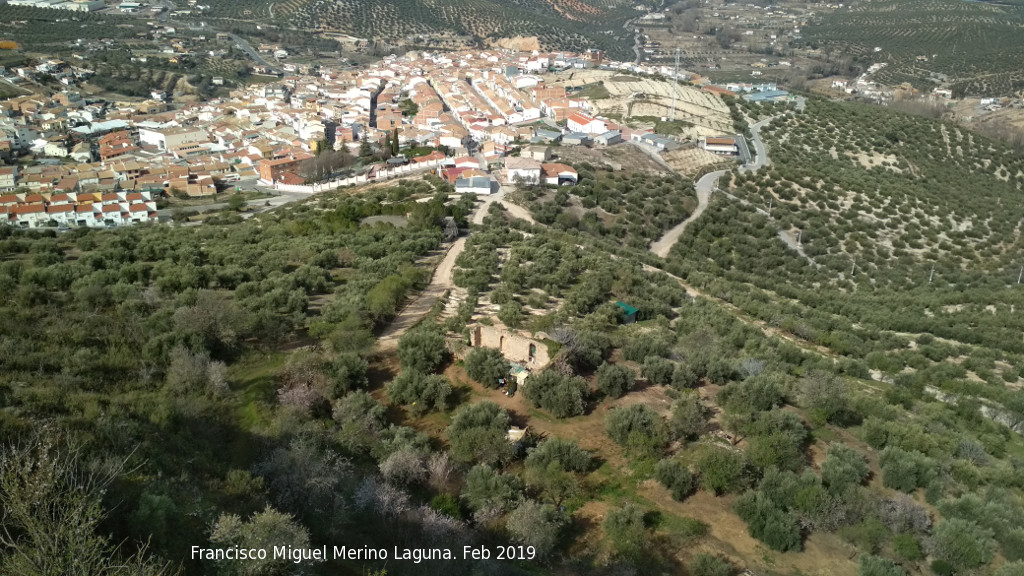 Ermita del Calvario - Ermita del Calvario. Desde la Mesa Redonda