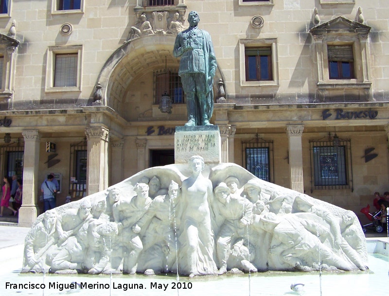 Monumento al General Saro - Monumento al General Saro. 