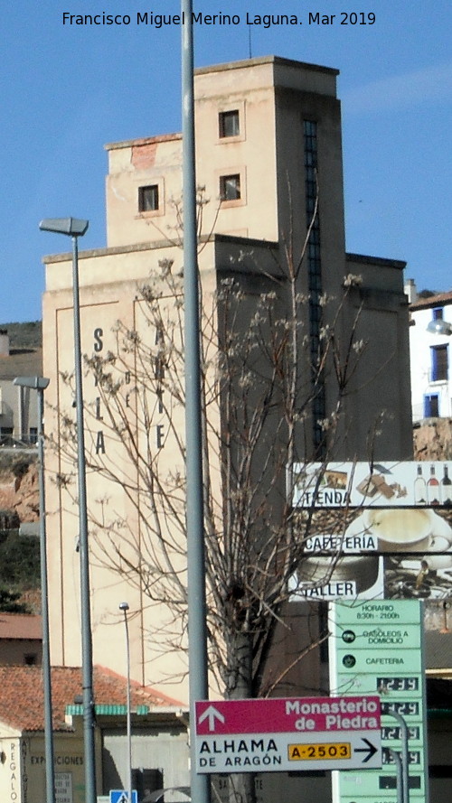 Silo de Grano - Silo de Grano. 