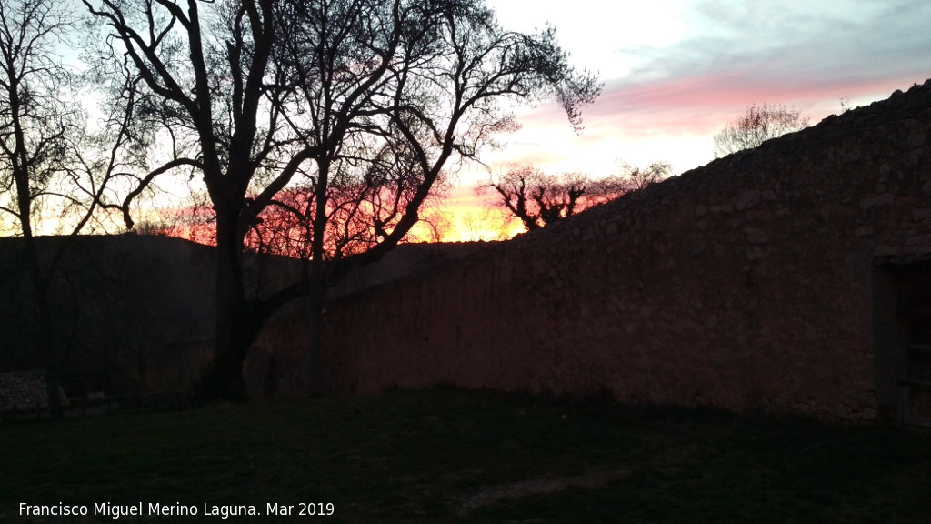 Monasterio de Piedra. Muralla Perimetral - Monasterio de Piedra. Muralla Perimetral. Atardecer