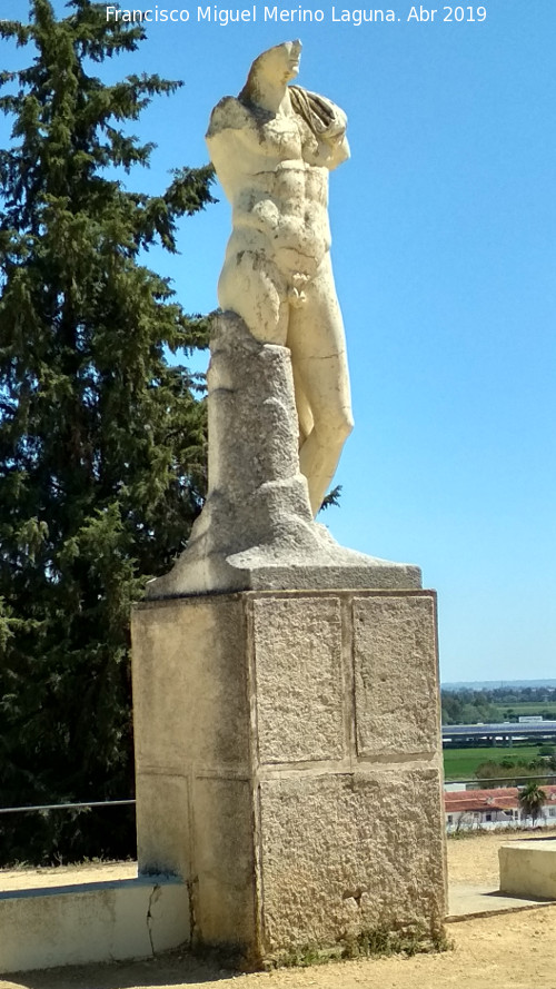 Itlica. Estatua de Trajano - Itlica. Estatua de Trajano. 