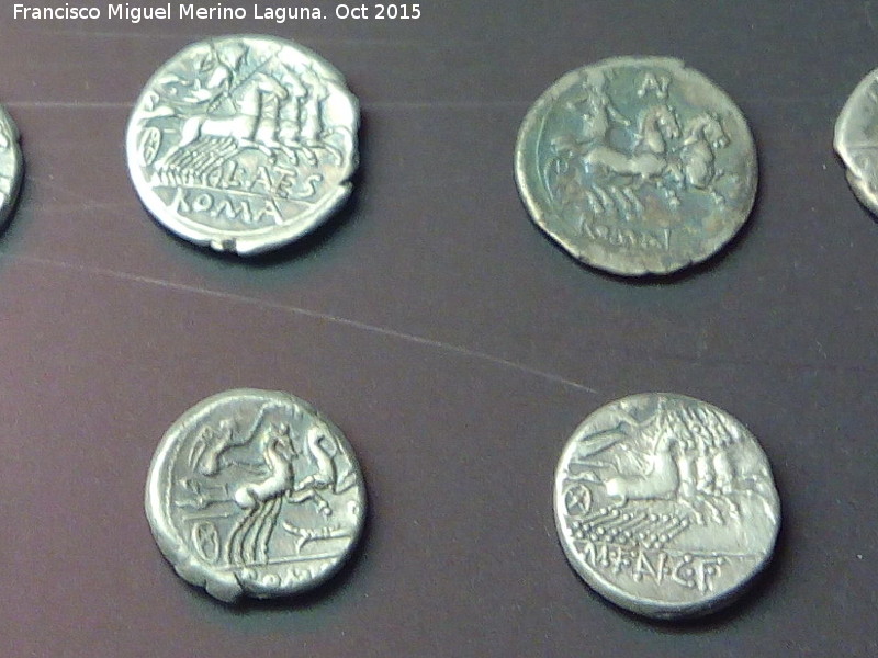 Tesoro de Chiclana - Tesoro de Chiclana. Denarios romanos. Museo Provincial