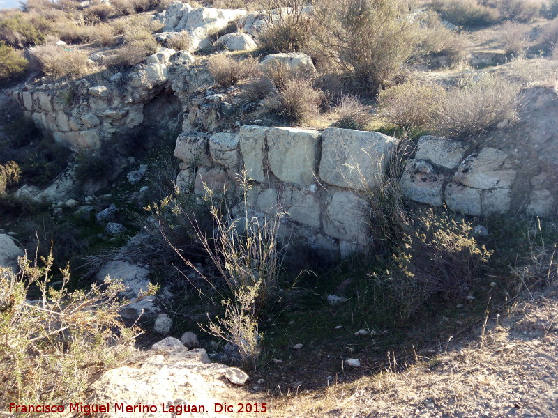 Castellones de Ceal - Castellones de Ceal. Muralla