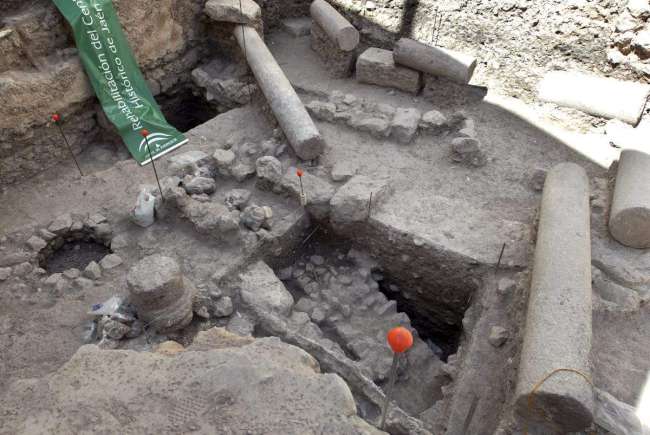 Excavacin arqueolgica de la Calle Duende de la Magdalena - Excavacin arqueolgica de la Calle Duende de la Magdalena. 