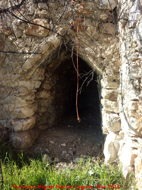 Cantera de la Quebrada de Reguchillo - Cantera de la Quebrada de Reguchillo. Pequea galera con bveda a dos aguas