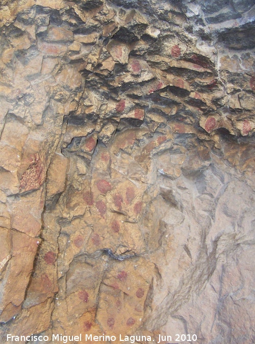 Pinturas rupestres de la Cueva de los Soles Abside VIII - Pinturas rupestres de la Cueva de los Soles Abside VIII. Puntos