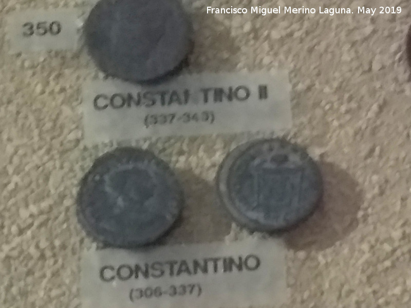 Constantino II el Joven - Constantino II el Joven. As de Constantino II el Joven (337-340) Cstulo. Museo Arqueolgico de Linares