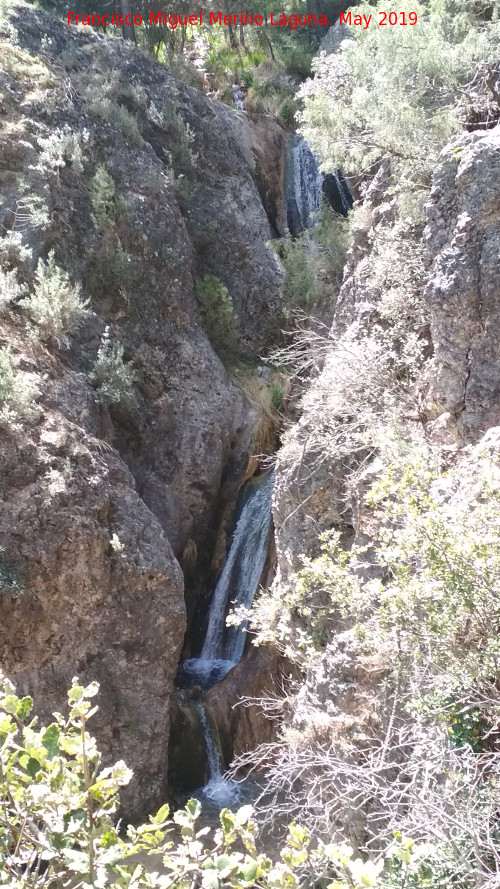 Cascada Primera de la Hueta - Cascada Primera de la Hueta. 