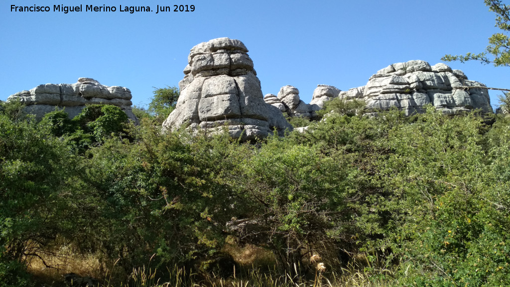 Torcal de Antequera. El Gigante - Torcal de Antequera. El Gigante. 