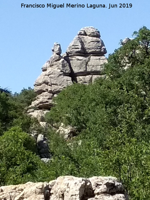 Torcal de Antequera. El Egipcio y su Esfinge - Torcal de Antequera. El Egipcio y su Esfinge. 