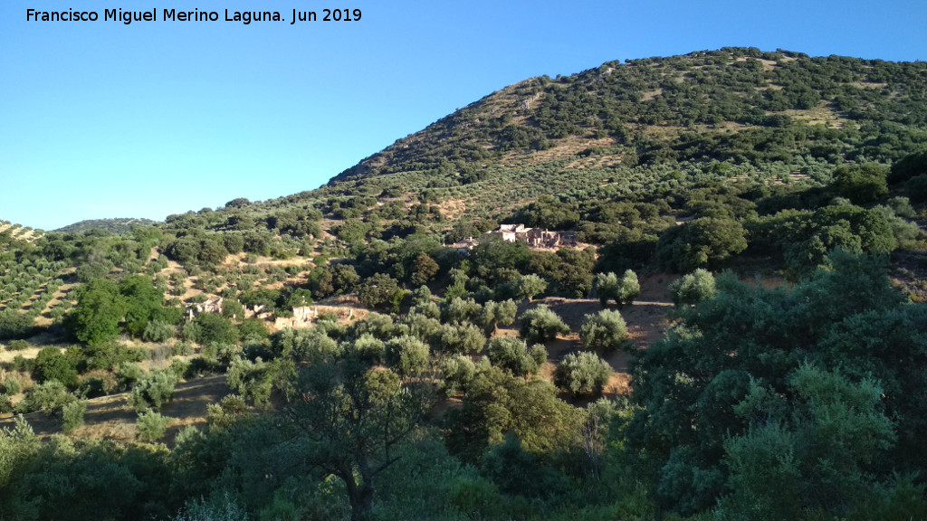 Cortijo Las Nogueruelas - Cortijo Las Nogueruelas. Las Nogueruelas y El Dornajuelo