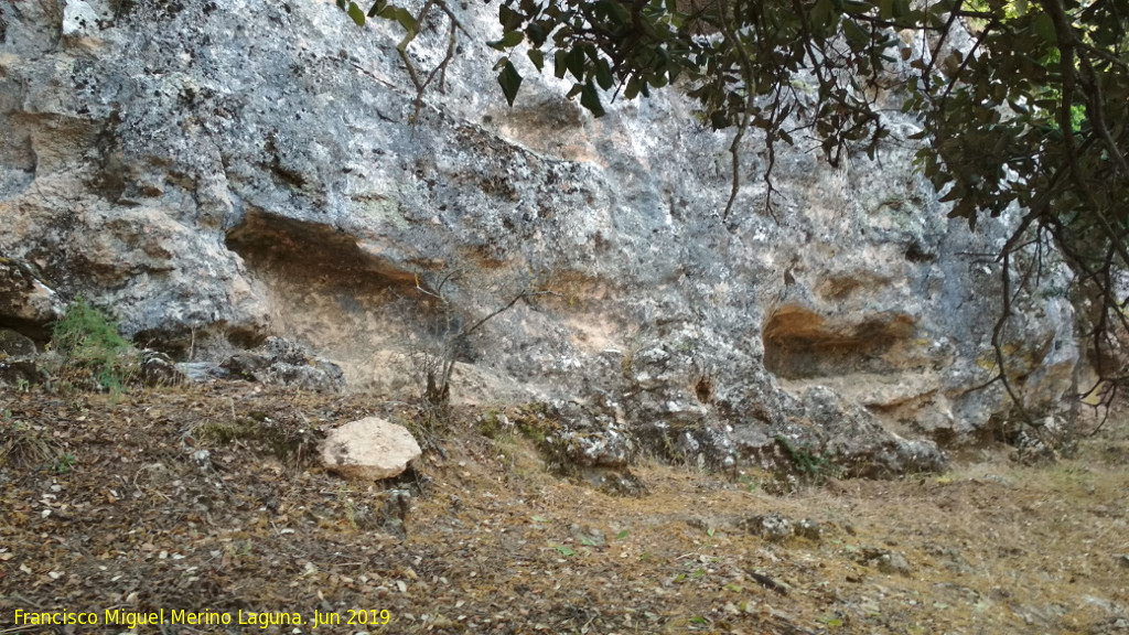 Cabeza del Moro - Cabeza del Moro. Abrigos