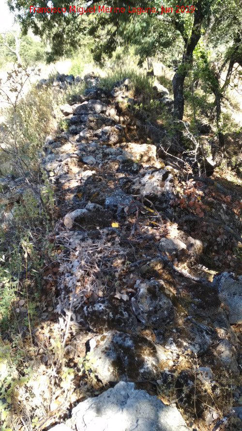 Yacimiento Cabeza del Moro - Yacimiento Cabeza del Moro. Muralla