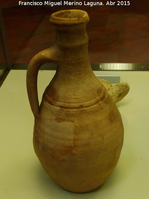 Los Morrones - Los Morrones. Jarrn visigodo tipo oinocoe siglos V-VII d.C. Museo Provincial de Jan