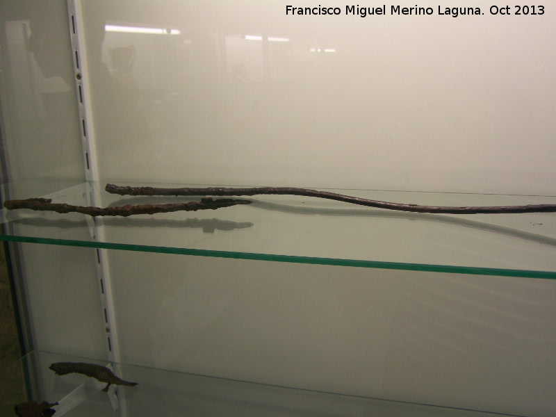 Necrpolis de la Loma del Peinado - Necrpolis de la Loma del Peinado. Soliferrum ibrico. Museo San Antonio de Padua - Martos