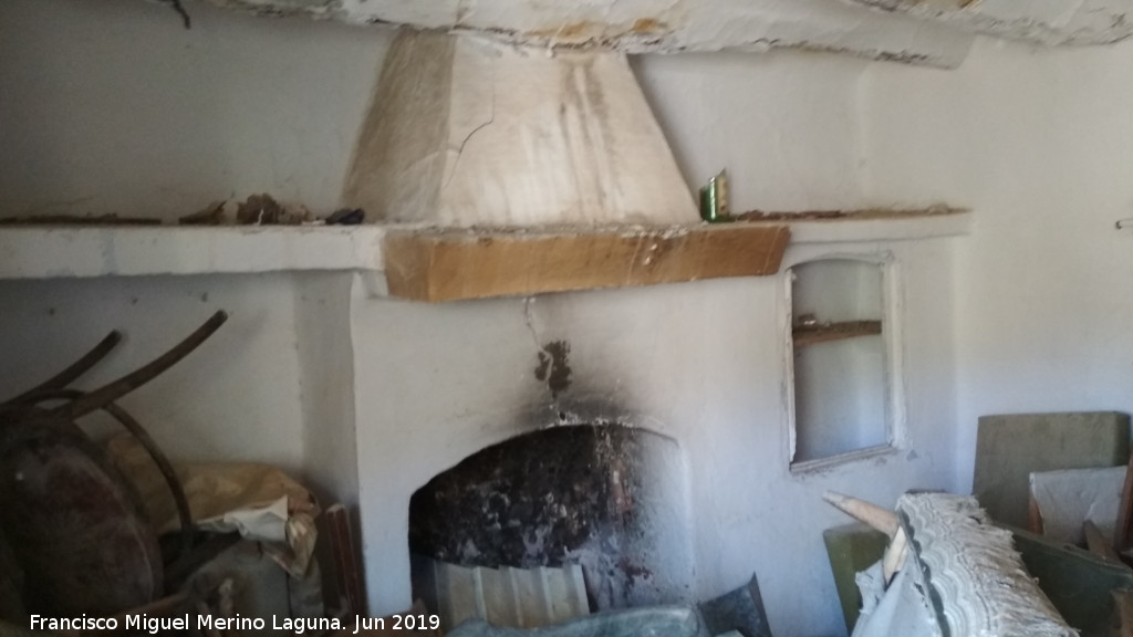 Cortijo de los Yesares - Cortijo de los Yesares. Chimenea