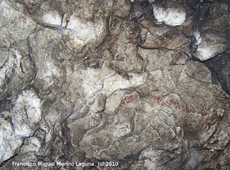 Pinturas rupestres de la Cueva Secreta Grupo IV - Pinturas rupestres de la Cueva Secreta Grupo IV. Barra grande y restos