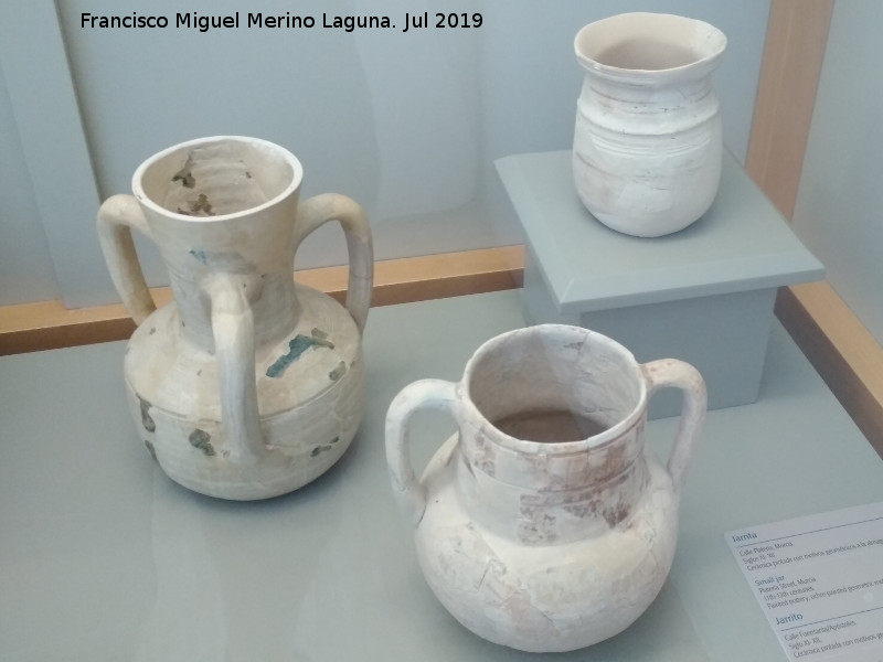 Museo de Santa Clara - Museo de Santa Clara. Jarras musulmanas