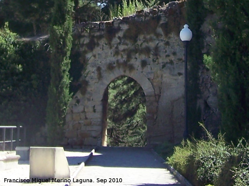 La Mota. Puerta del Arrabal Viejo - La Mota. Puerta del Arrabal Viejo. 