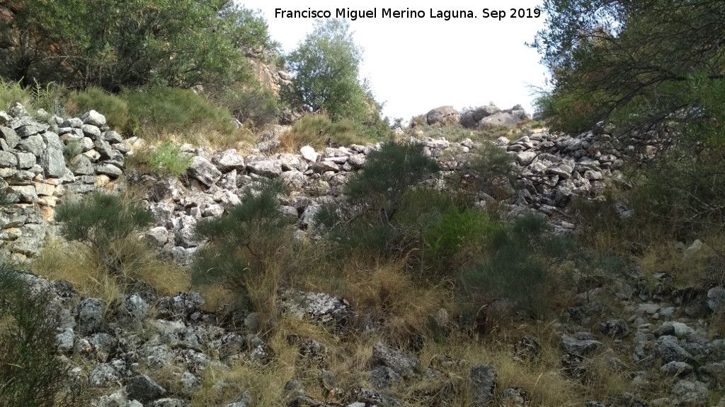 Yacimiento del Cerro de la Condesa - Yacimiento del Cerro de la Condesa. Construccin circular