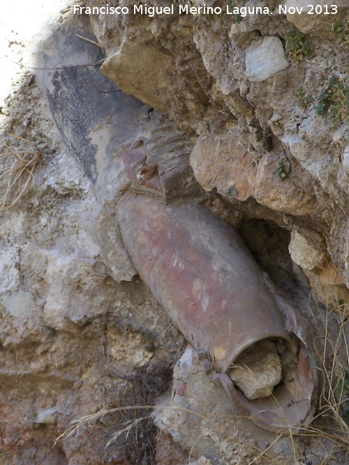 Castillo de la Villa. Torre Almedina - Castillo de la Villa. Torre Almedina. Canalizacin rabe