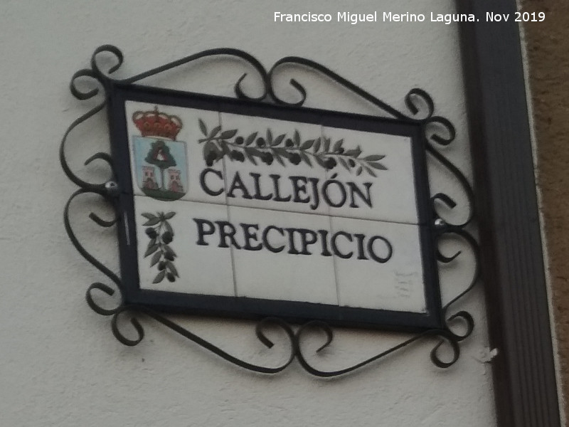 Callejn Precipicio - Callejn Precipicio. Placa