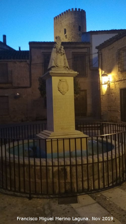 Monumento a la Virgen de la Encina - Monumento a la Virgen de la Encina. 