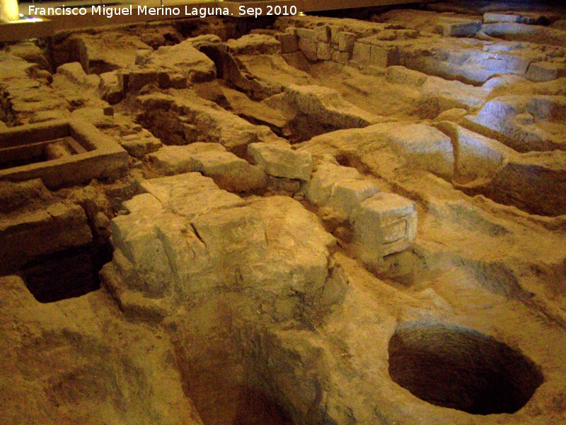 La Mota. Iglesia Mayor Abacial. Excavacin arqueolgica - La Mota. Iglesia Mayor Abacial. Excavacin arqueolgica. 