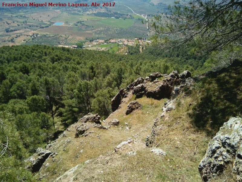 Castillo de la Yedra - Castillo de la Yedra. Vistas hacia Torres de Albanchez