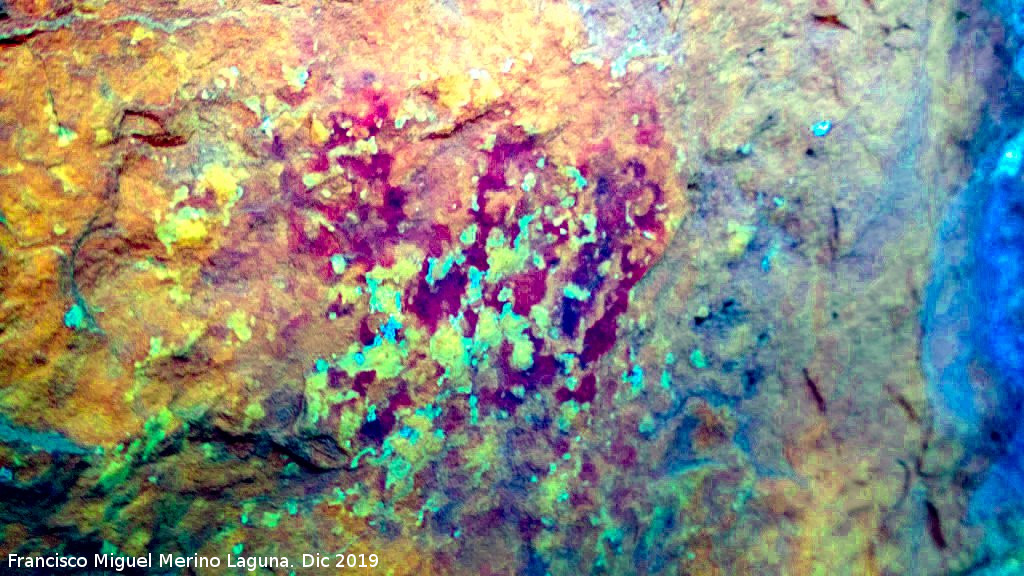 Pinturas rupestres del Poyo de la Cerradura - Pinturas rupestres del Poyo de la Cerradura. Tratada con Dstretch