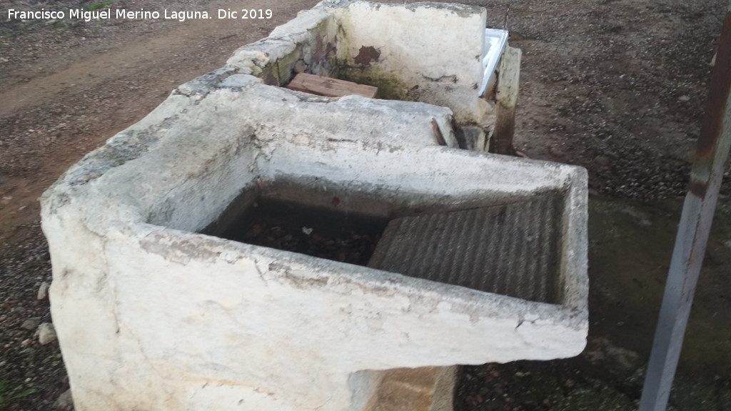 Cortijo del Camino del Porrosillo - Cortijo del Camino del Porrosillo. Lavadero