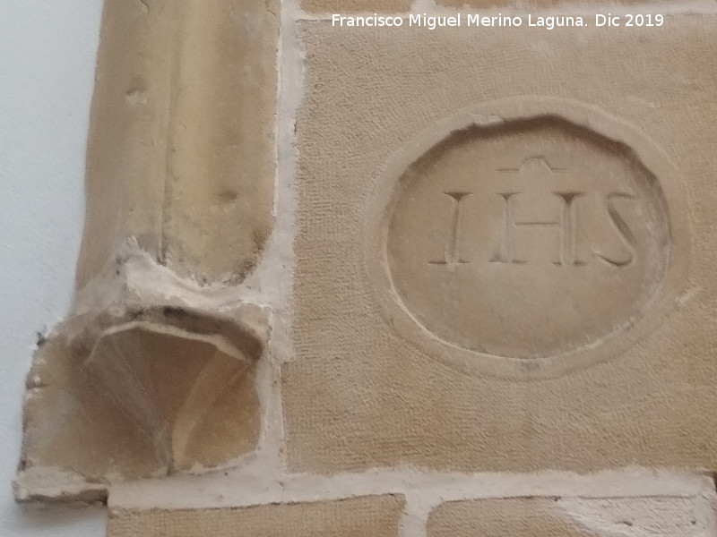 Casa de la Calle La Cruz n 7 - Casa de la Calle La Cruz n 7. Tondo izquierdo