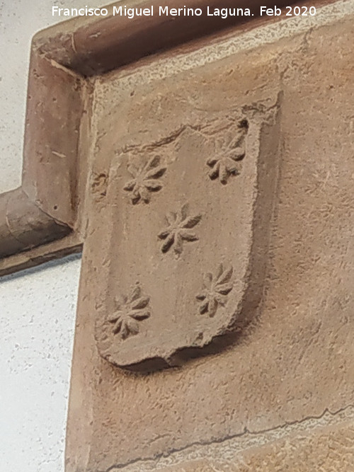 Casa de la Calle Crist�bal Col�n n� 3 - Casa de la Calle Crist�bal Col�n n� 3. Escudo izquierdo