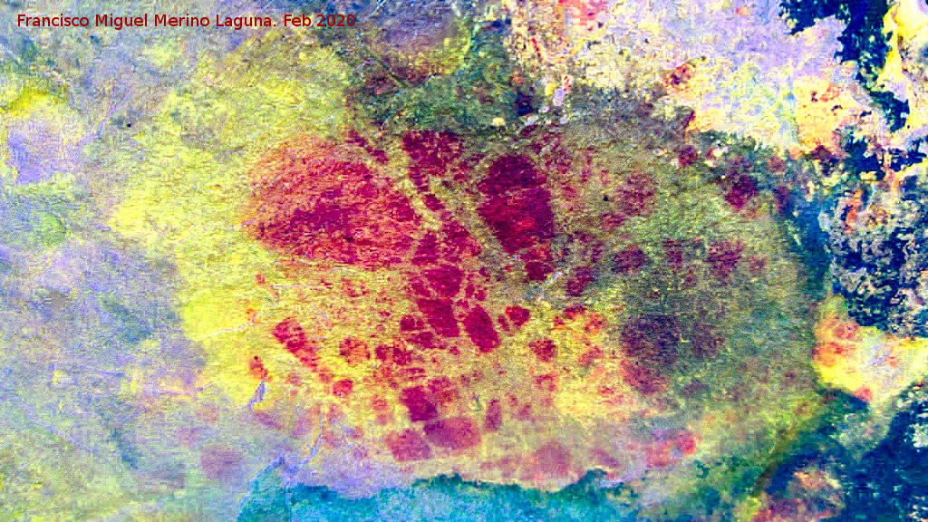 Pinturas rupestres Abrigo Este de las Pe�as de Castro VI - Pinturas rupestres Abrigo Este de las Pe�as de Castro VI. Tratada con Dstretch