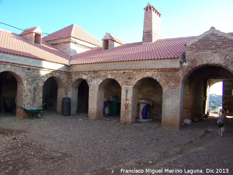 Monasterio Casera de Don Bernardo - Monasterio Casera de Don Bernardo. Claustro