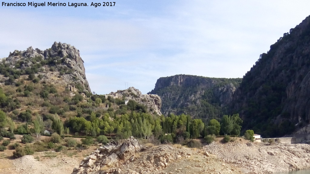 Garganta de los Ladrones - Garganta de los Ladrones. 