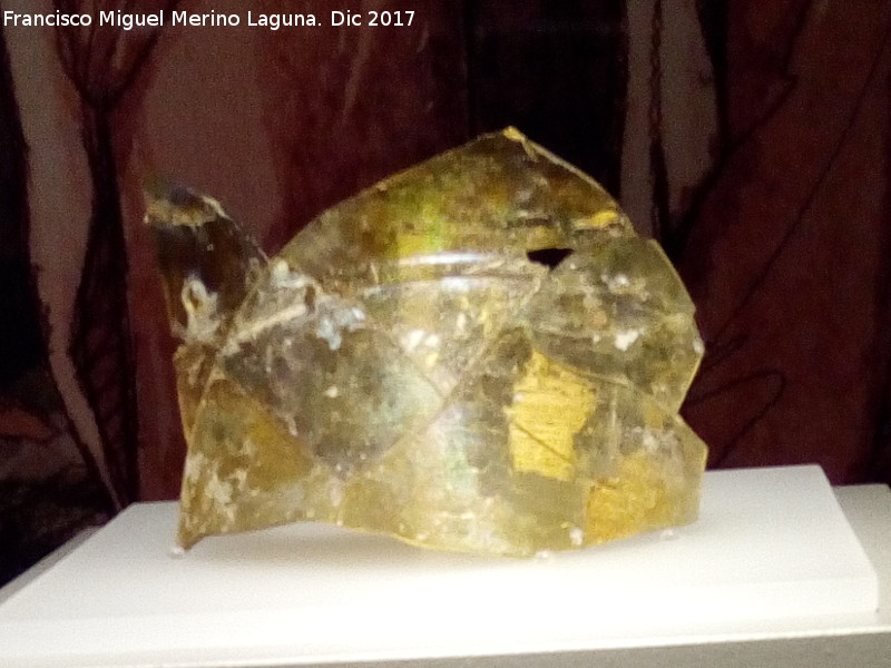 Necrpolis ibrica de Piquia - Necrpolis ibrica de Piquia. Kantaro de vidrio siglo I a.C. Museo Ibero de Jan