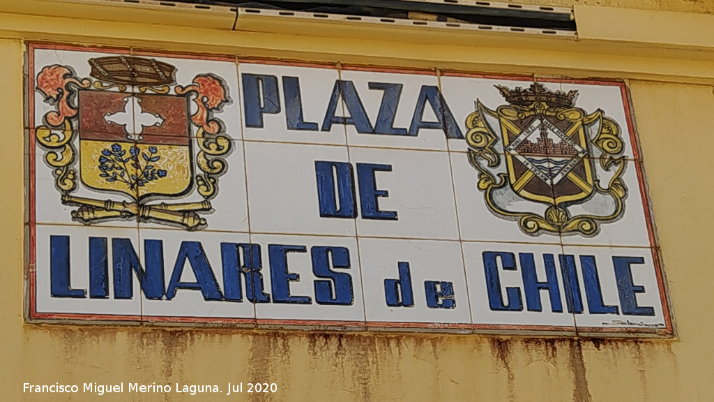 Plaza de Linares de Chile - Plaza de Linares de Chile. Placa