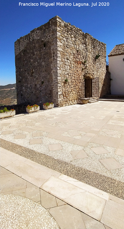 Casa de la Cilla - Casa de la Cilla. Patio y la Torre de la Cilla