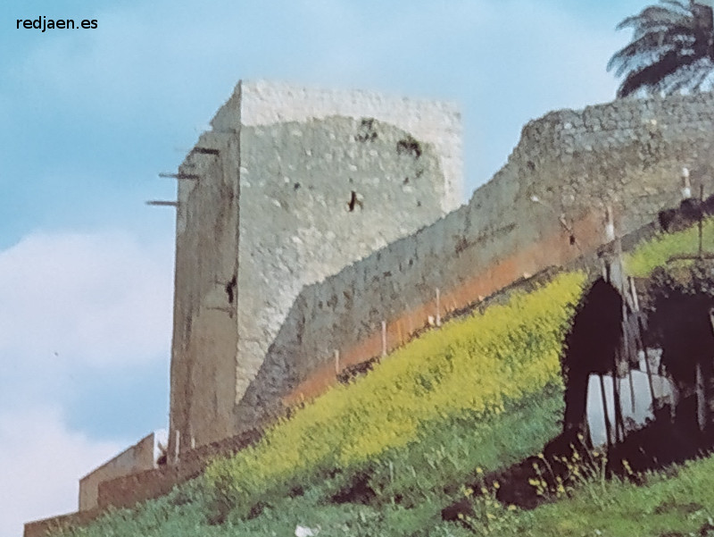 Muralla de Olvera - Muralla de Olvera. Sector de la Torre de la Cilla