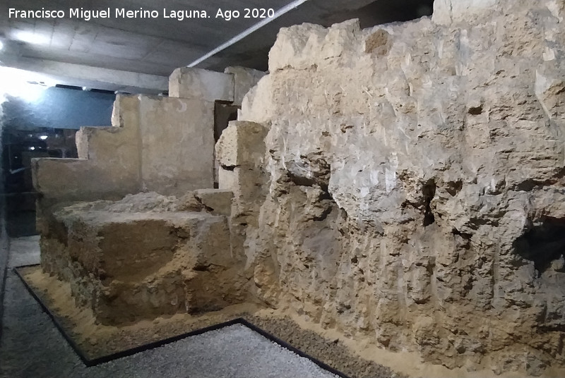 Mausoleo Romano - Mausoleo Romano. 