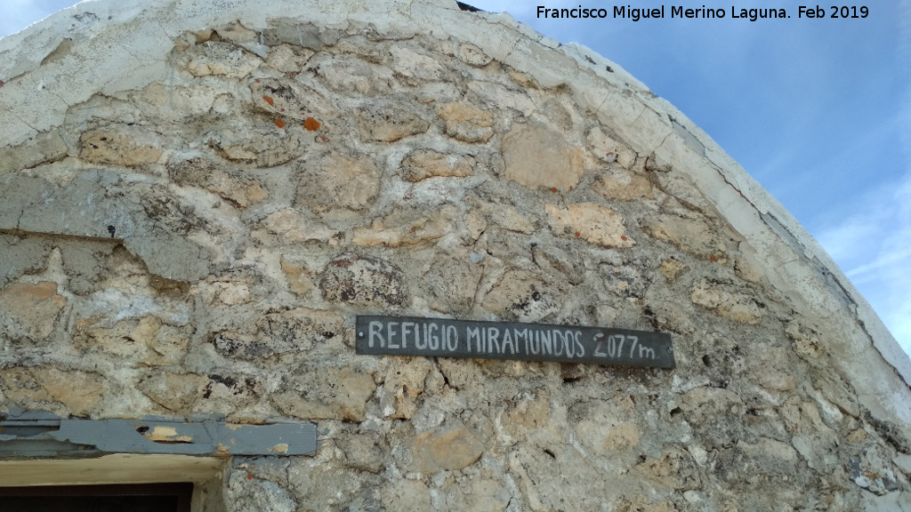 Refugio Miramundos - Refugio Miramundos. Altitud